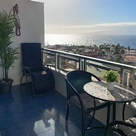 Apartment Beach View Holiday